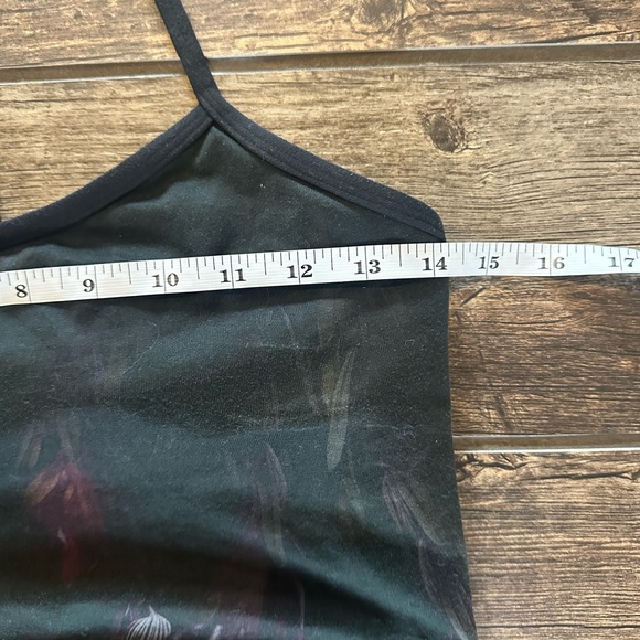 Lululemon Workout Set - Picture 6 of 8